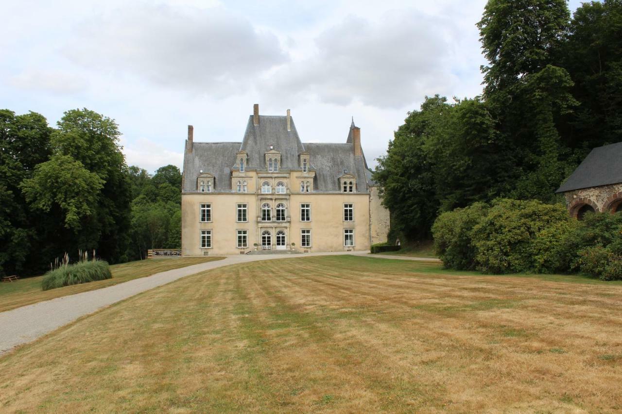 Chateau De La Lucaziere Mont-Saint-Jean  Экстерьер фото